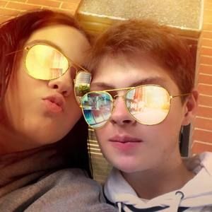 Meet your Posher, Jonathan